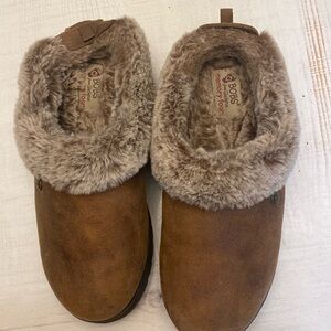 BOBS Sketchers slip ons